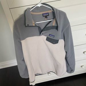 patagonia 1/4 button fleece oversized
